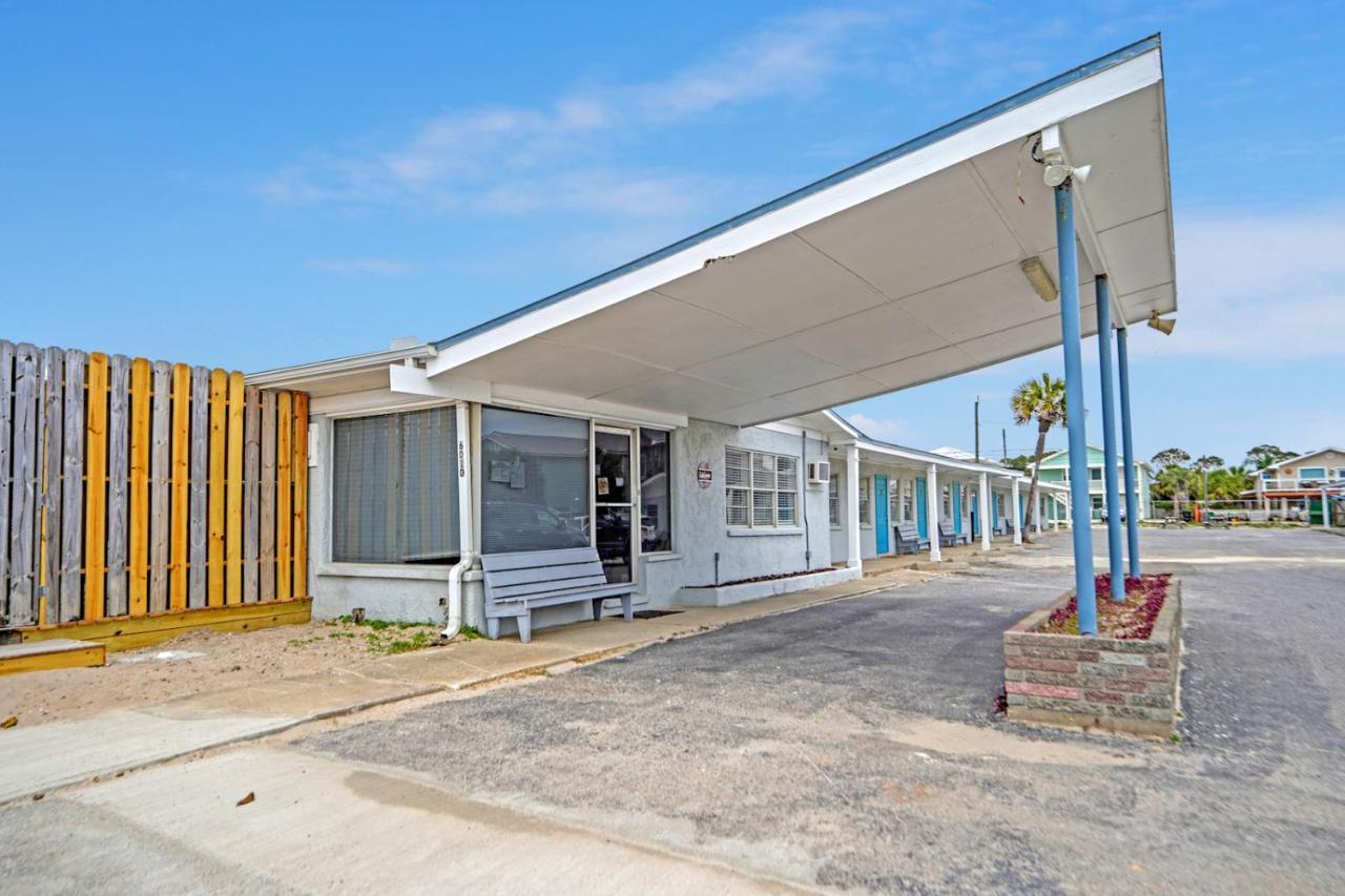 *happy Place* Renovated Studio Pool & Access Holiday home